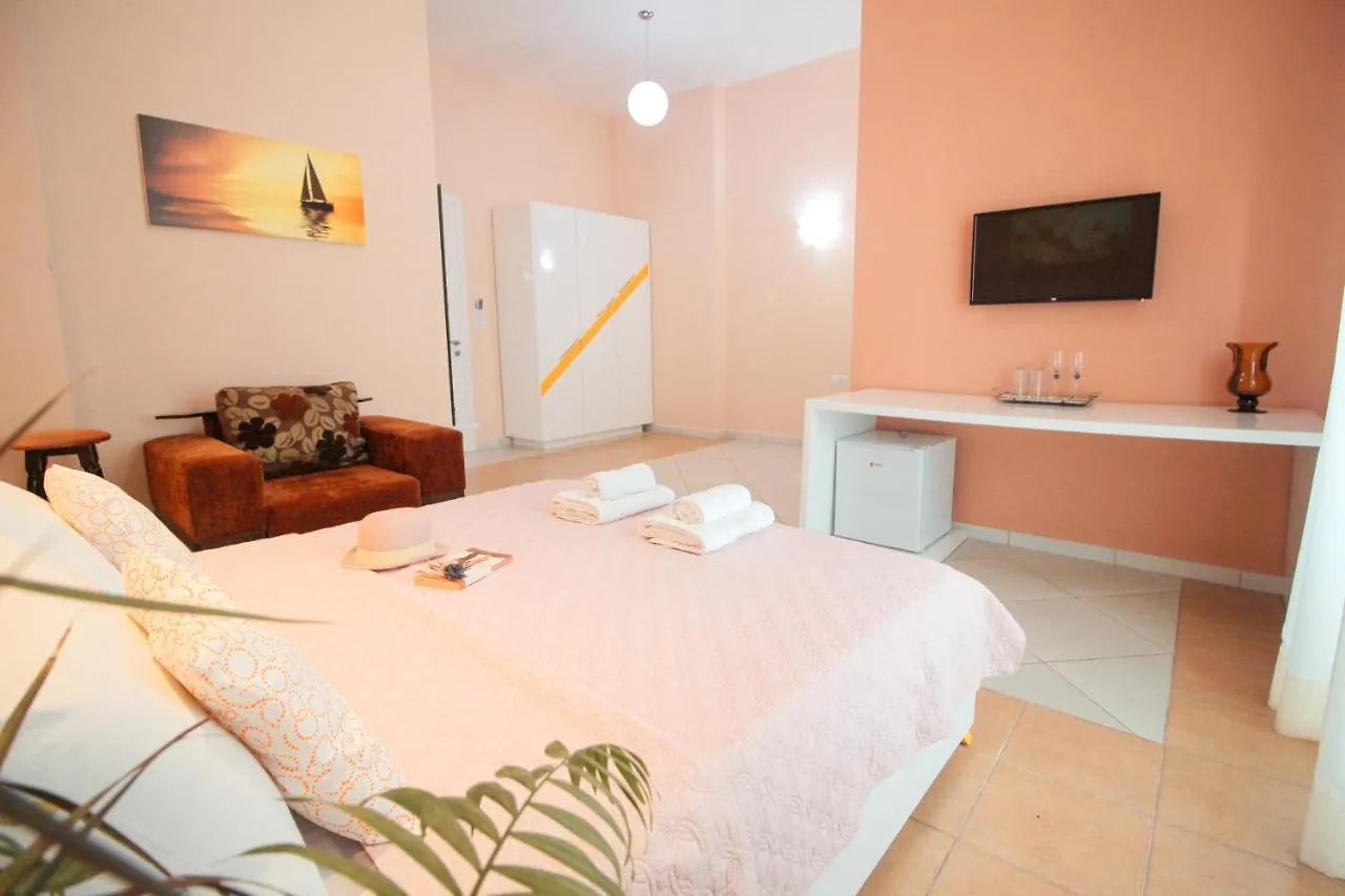 Villa Green Garden Sarande 4*,
