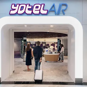 Hotel Yotelair Changi Airport Landside Singapur