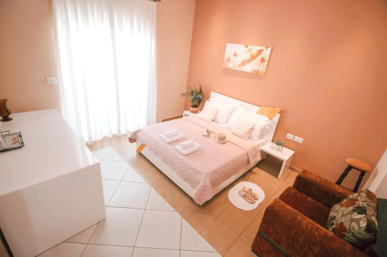 Villa Green Garden Saranda 4*,